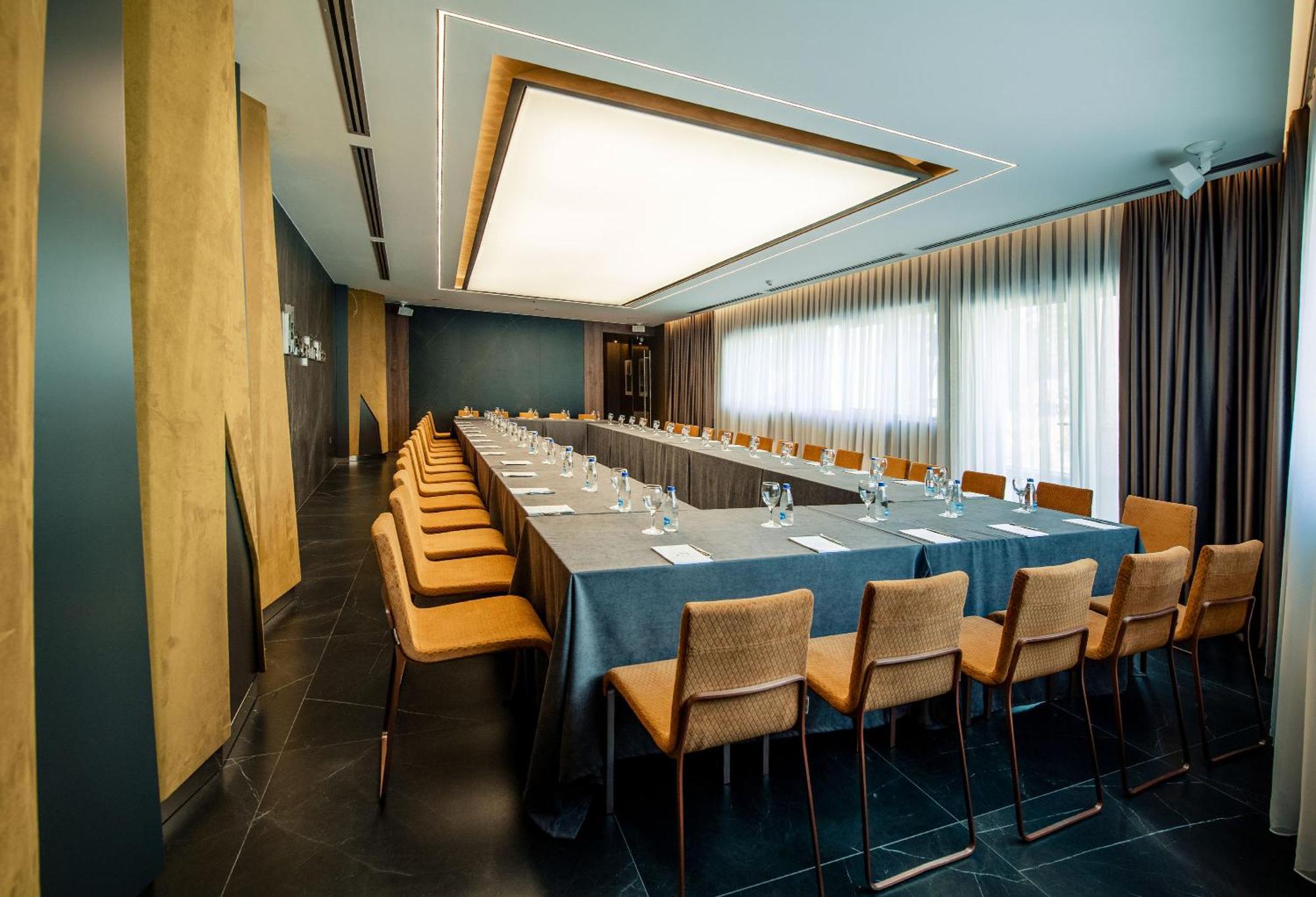 פג'ה Seraphine Plaza מראה חיצוני תמונה